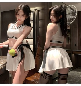 FEE ET MOI - Tennis Queen Sports Outfit Set (White - Black)